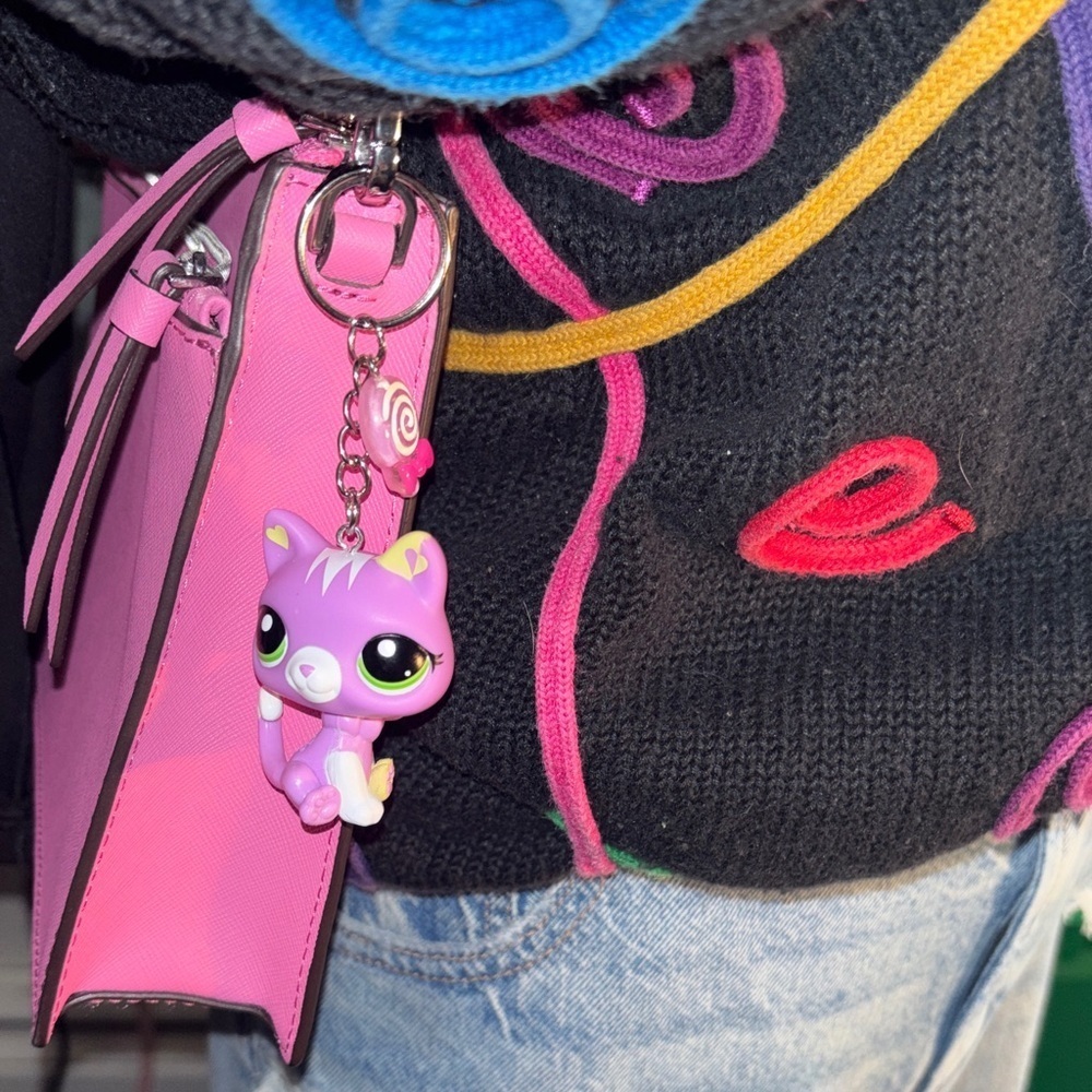 Littlest Pet Shop Purple Puma Cat Keychain purse Charm